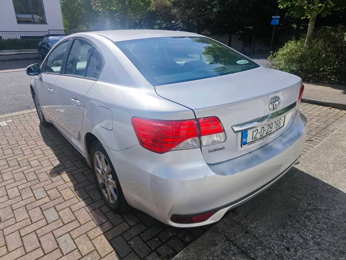 Toyota Avensis Aura Diesel Nct'd. Taxed til 03/27. - Image 3