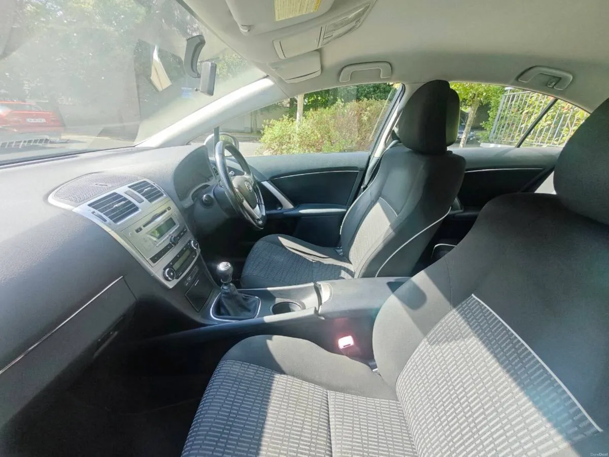 Toyota Avensis Aura Diesel Nct'd. Taxed til 03/27. - Image 5