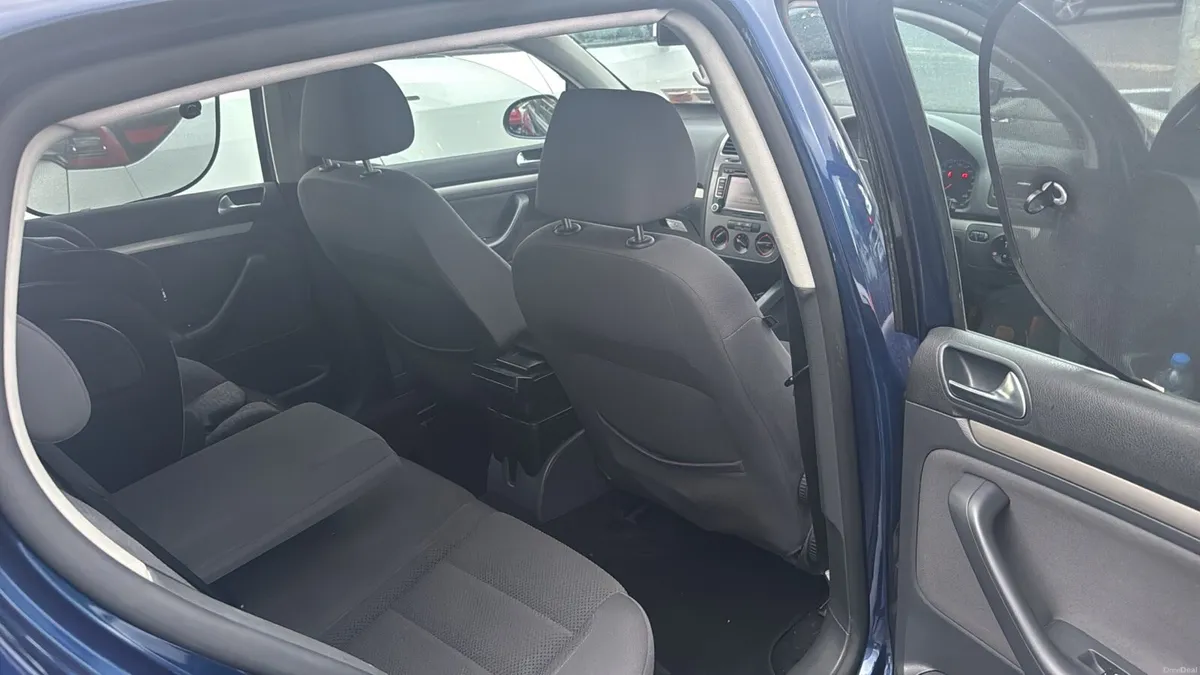 Golf 5 - Image 6