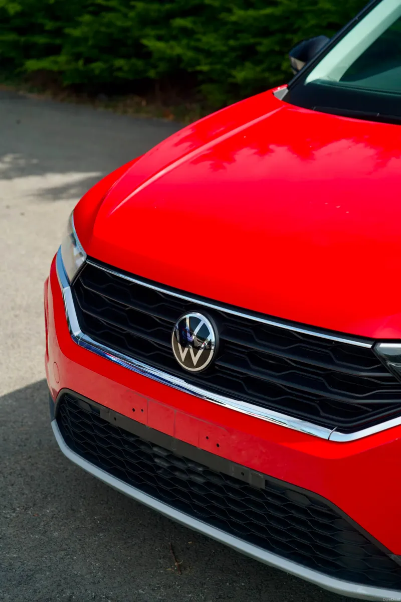 Volkswagen T-Roc 2.0 TDI Design 2021 - Image 5