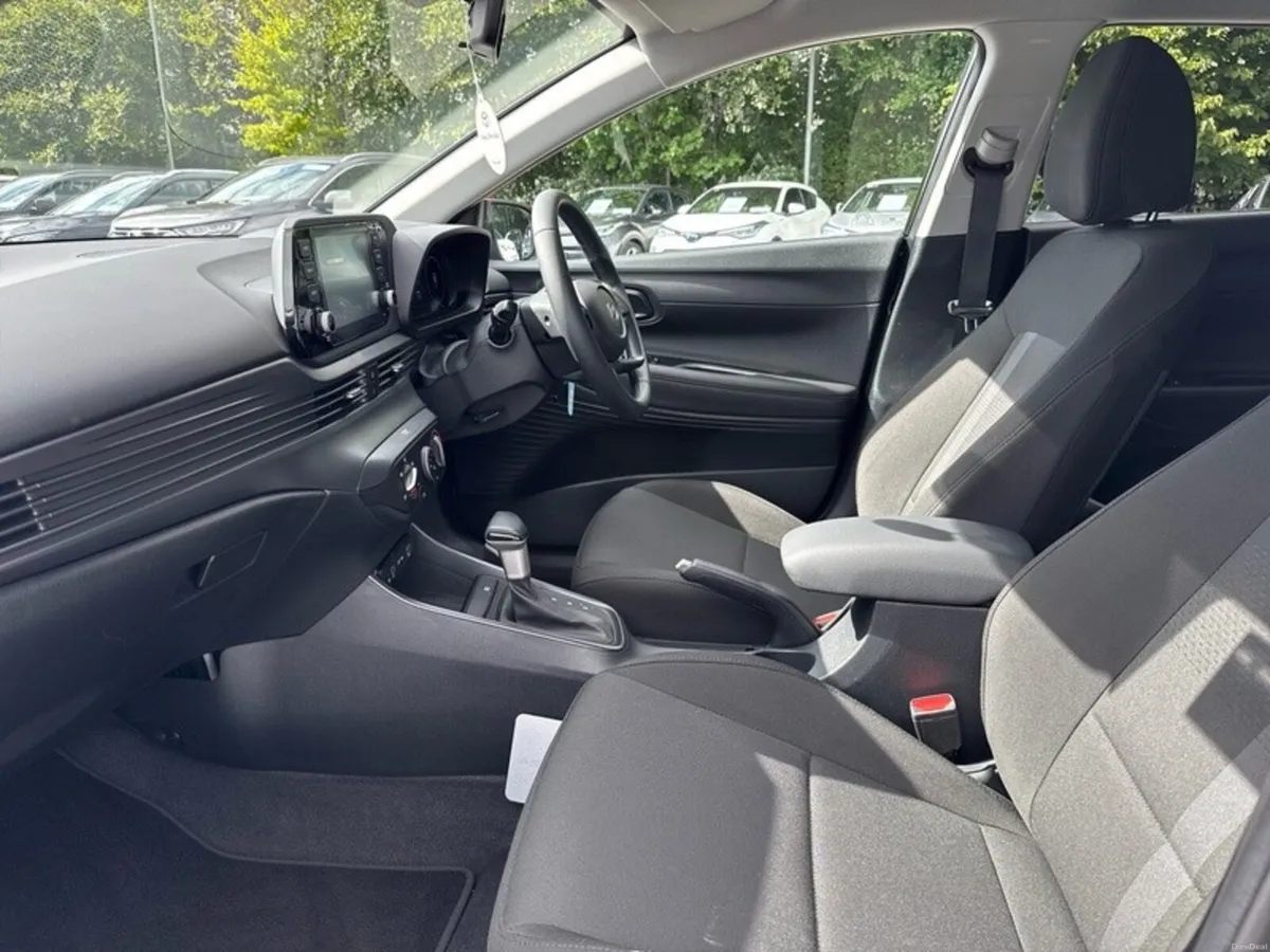 Hyundai i20 i20 PLUS AUTOMATIC - Image 6