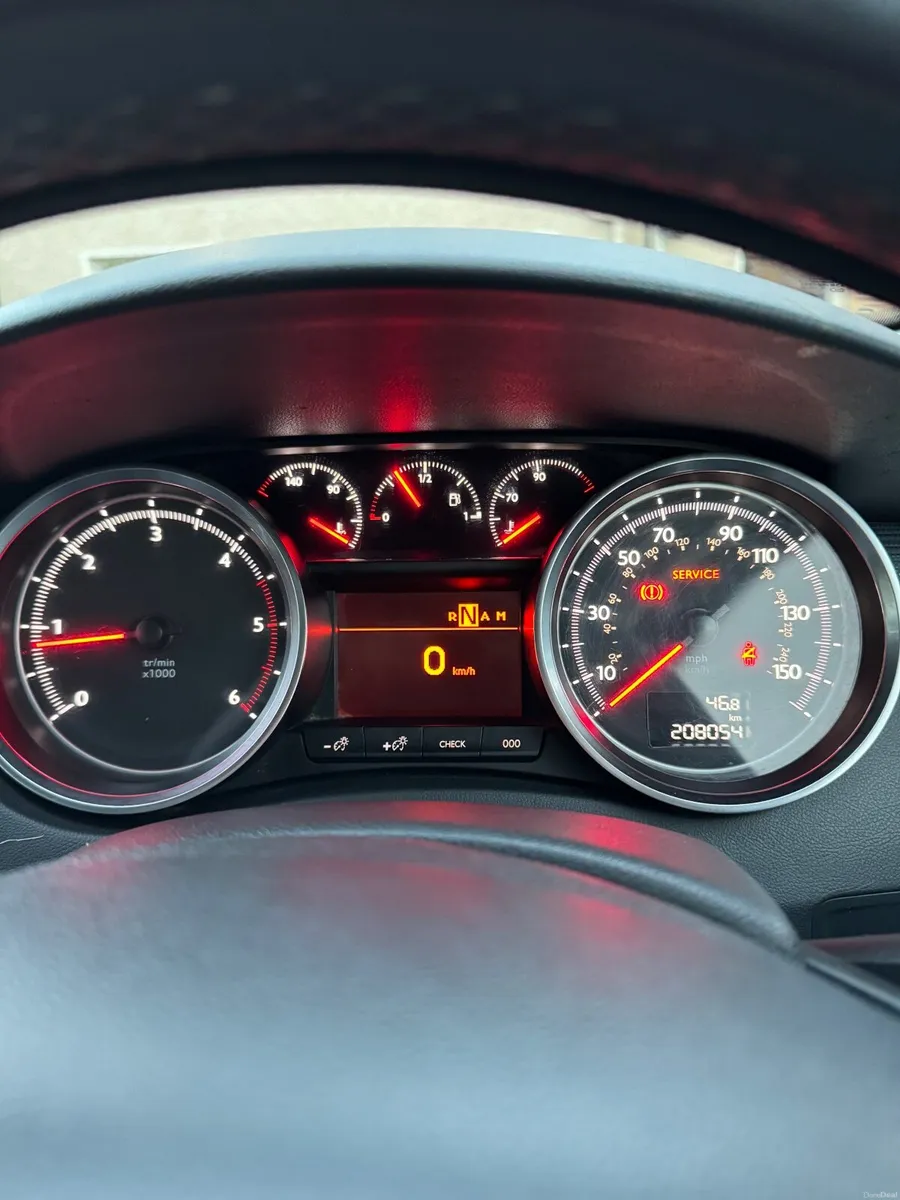 Peugeot 508 automatic - Image 2