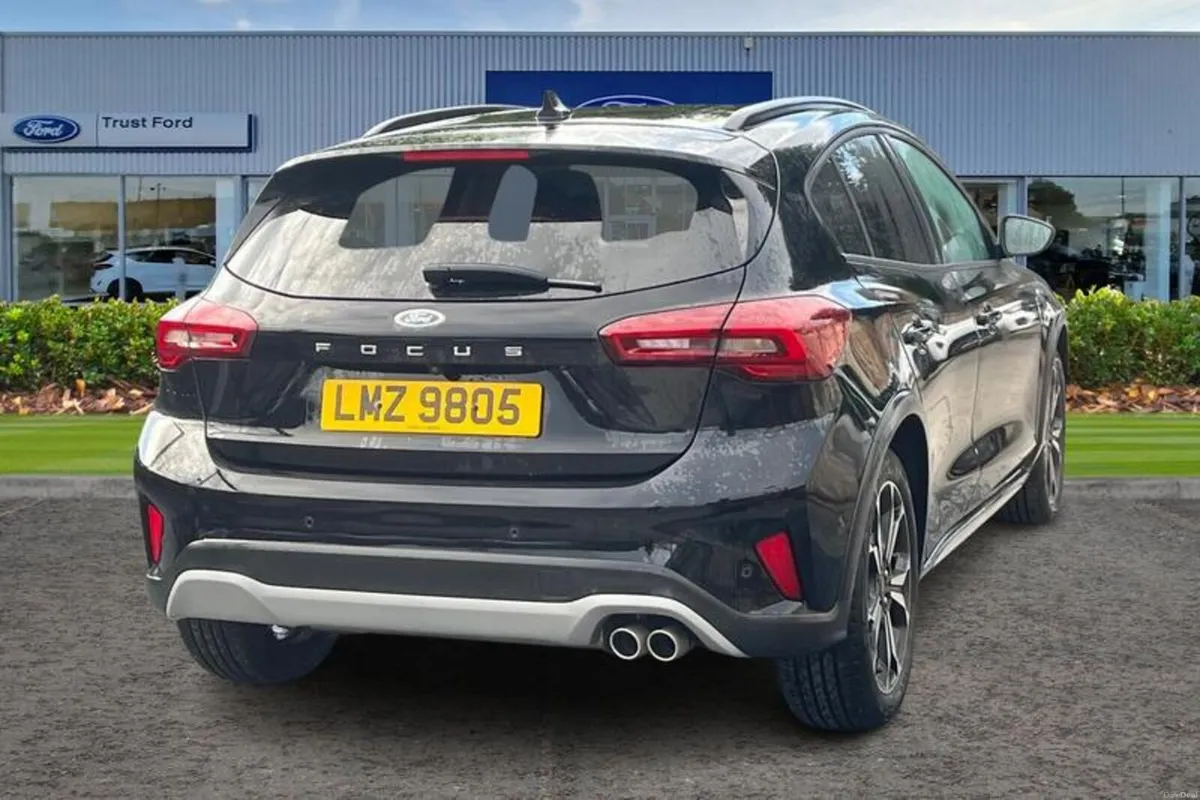 Ford Focus 1.0 EcoBoost Hybrid mHEV 155 Active X 5 - Image 4