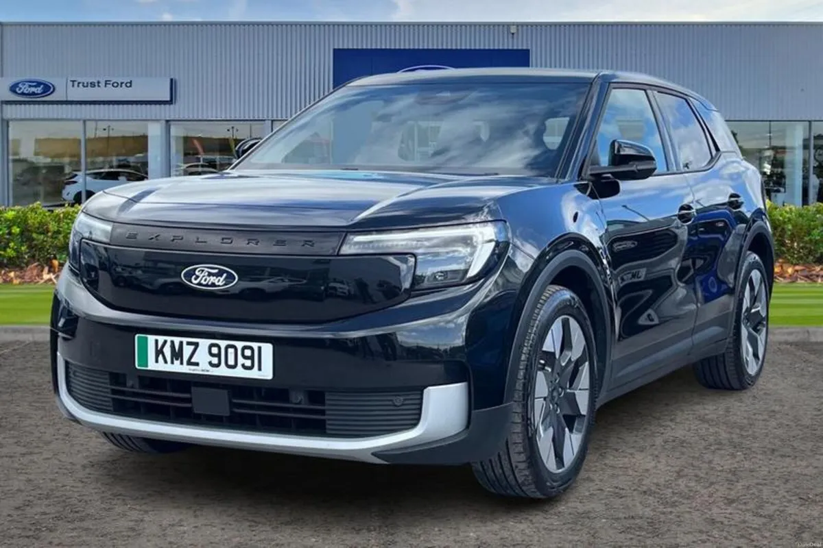 Ford Explorer Extended Range 79kWh Premium SUV 5dr - Image 5