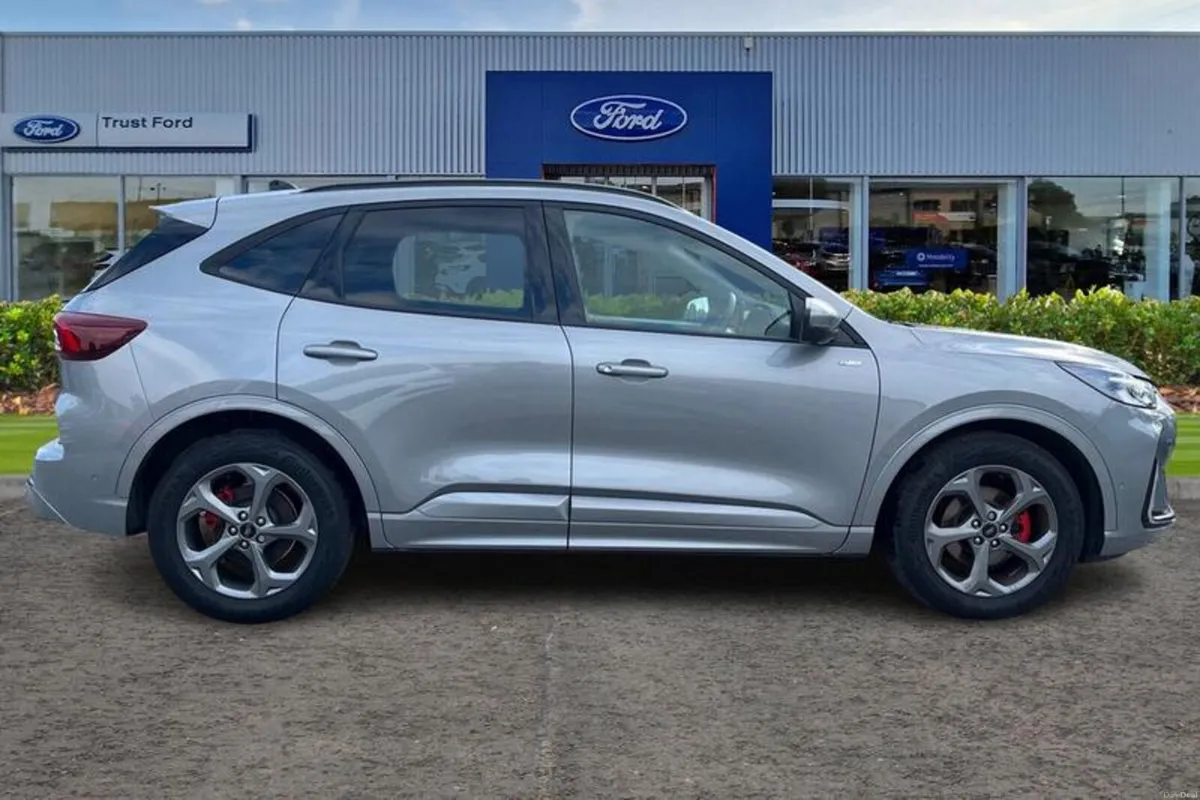 Ford Kuga 1.5T EcoBoost ST-Line SUV 5dr Petrol Man - Image 3