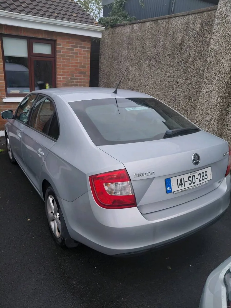 Skoda Rapid - Image 4