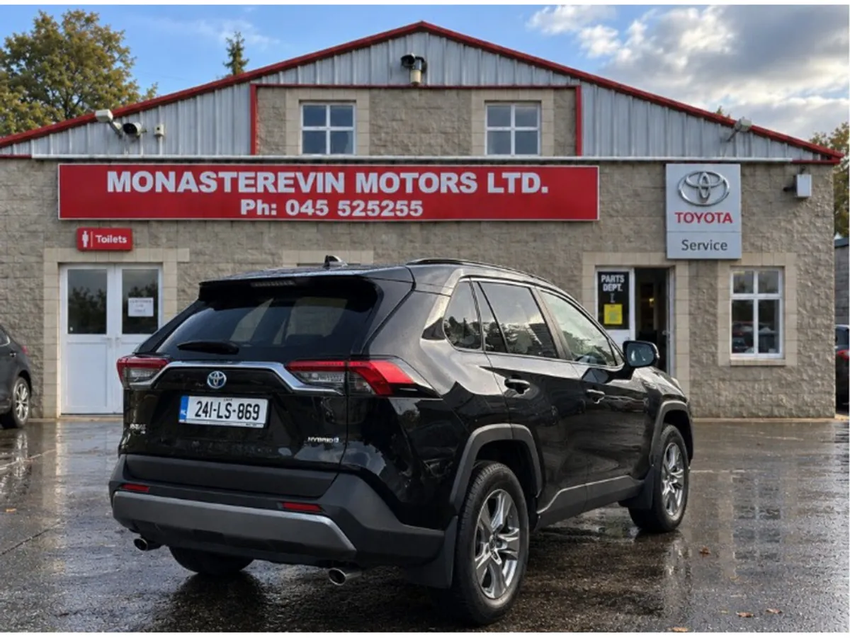 Toyota RAV4 HYBRID LUNA - Image 2