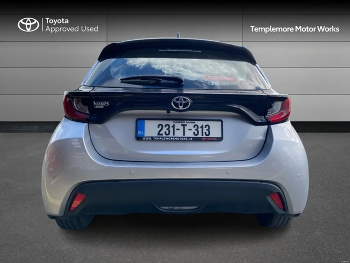 Toyota Yaris YARIS 1.5 LUNA - Image 4