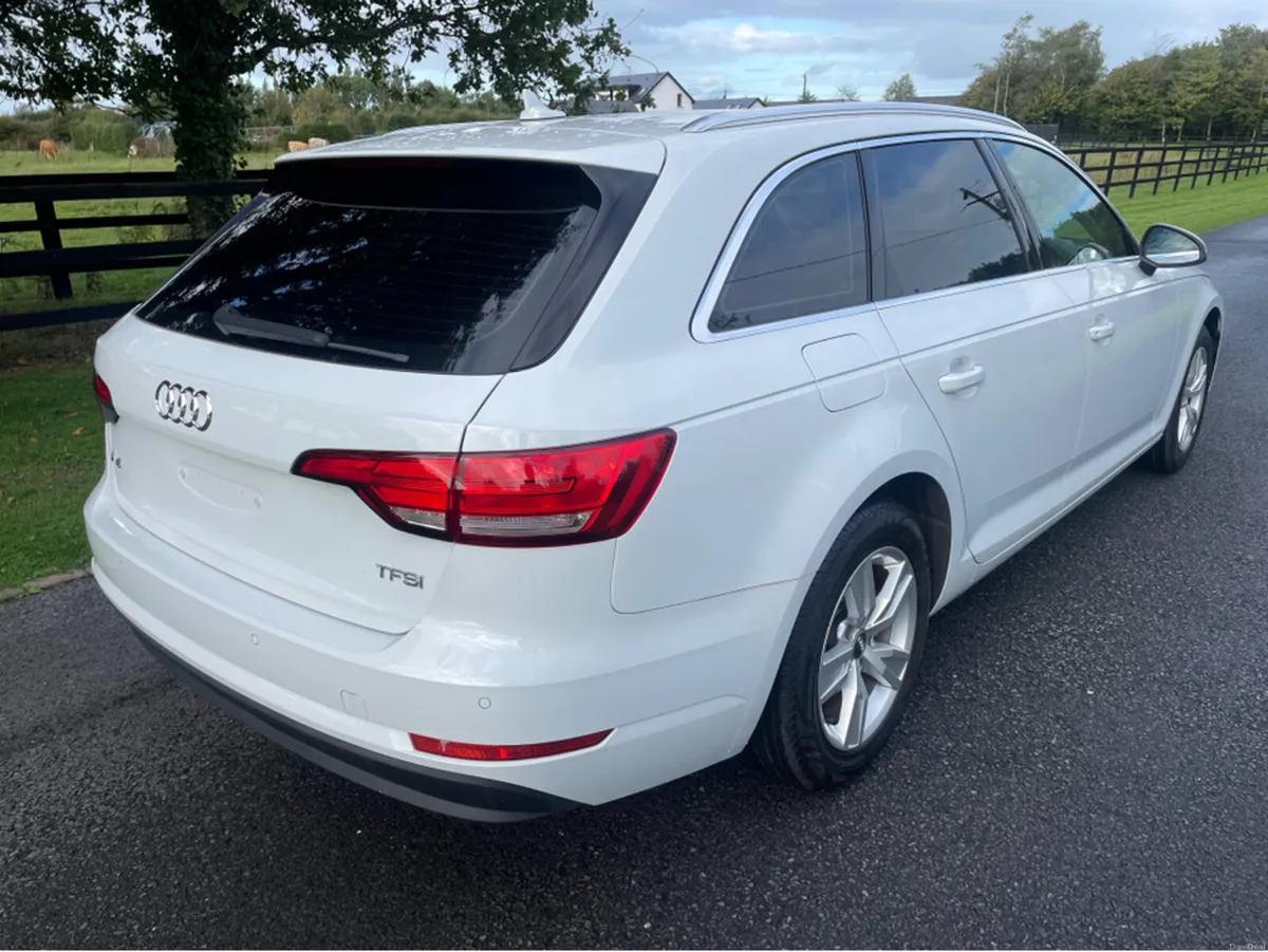 Audi A4 SE 1.4  AUTO AVANT - Image 2
