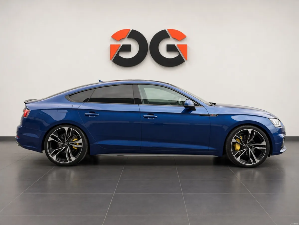 Audi A5 2.0 TDI SLINE *FULL SERVICE HISTORY* - Image 4
