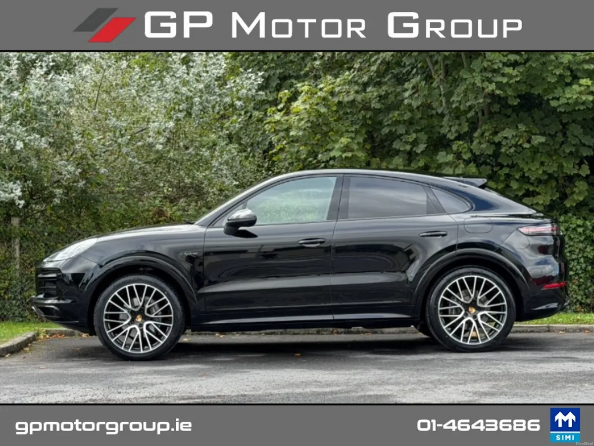 Porsche Cayenne PLATINUM EDITION COUPE 3.0 V6 *1 Y - Image 4
