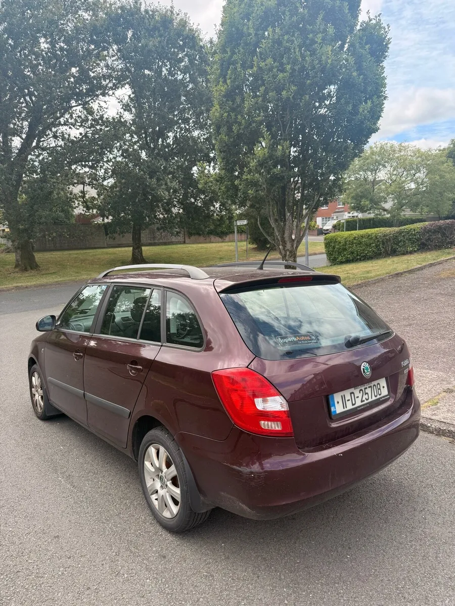 Skoda Fabia 1.2 petrol New NCT ! €2250 - Image 4