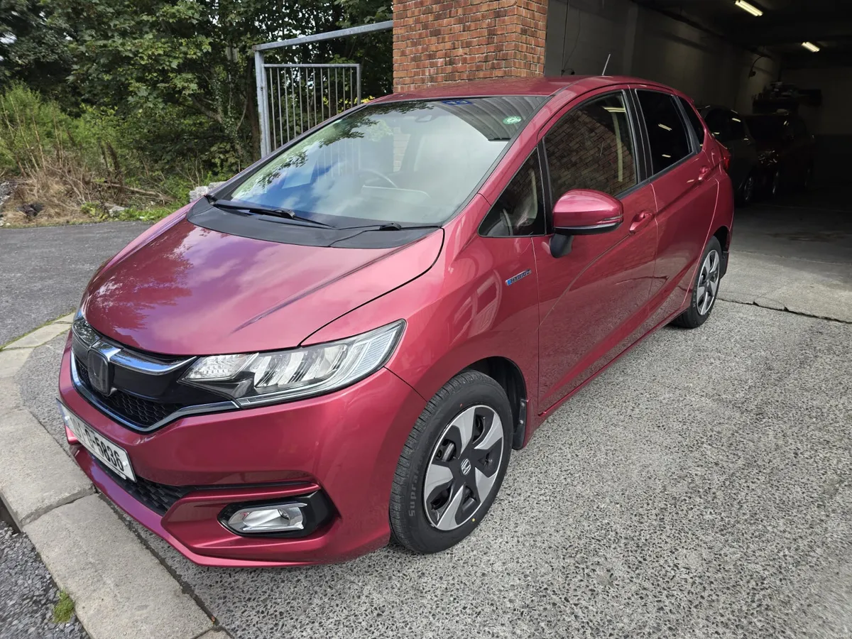 2019 Honda Fit 1.5 Hybrid - Image 6