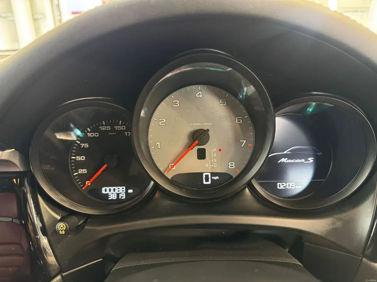 2019 Porsche Macan S   Three Litre V6 Twin Turbo - Image 3