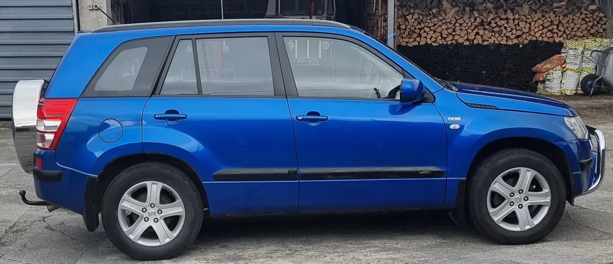 Suzuki Grand Vitara 4x4 ( 4WD ) - Image 6