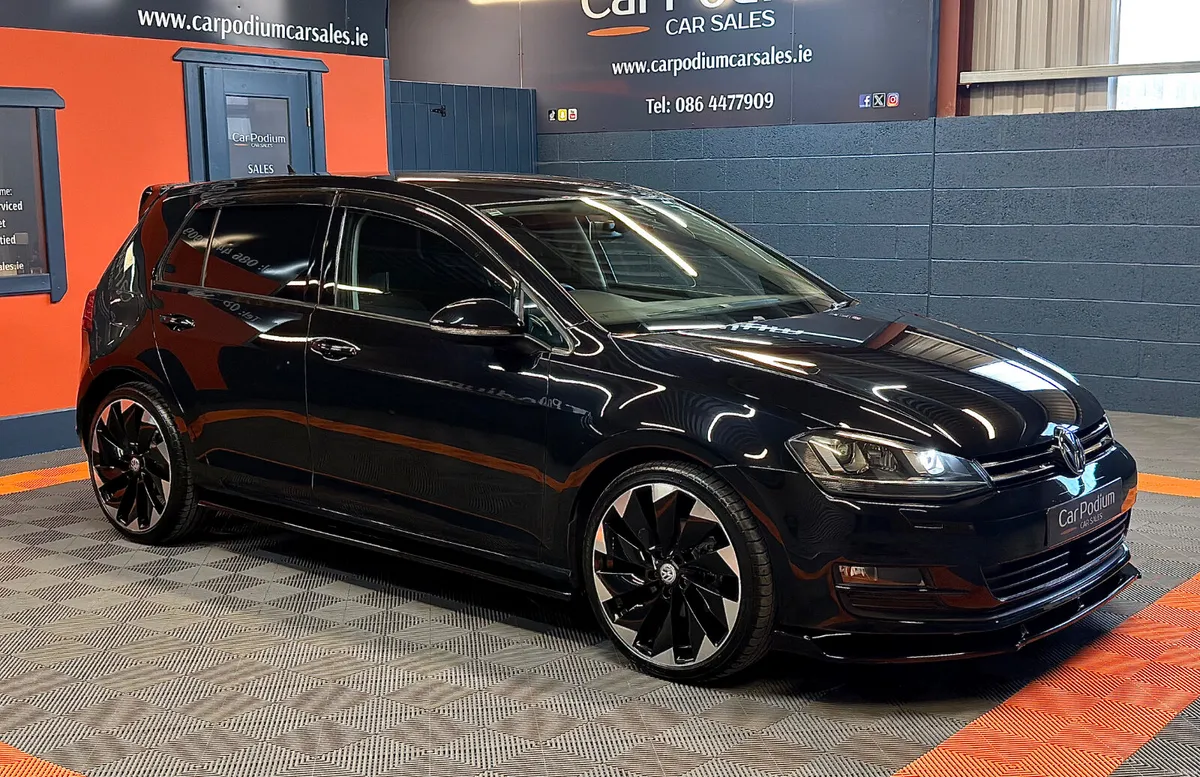 2015 Volkswagen Golf 1.2TSi Auto DSG - NEW ALLOYS - Image 6