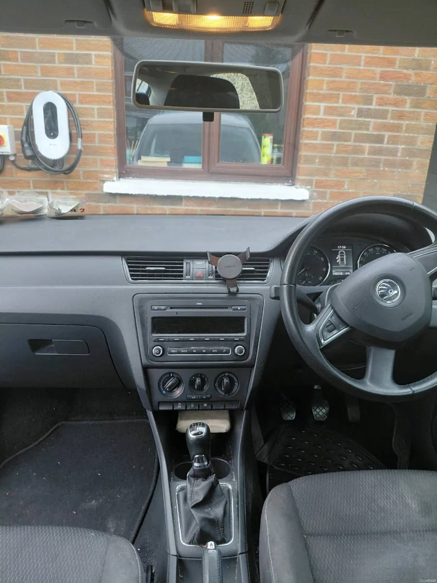 Skoda Rapid - Image 5