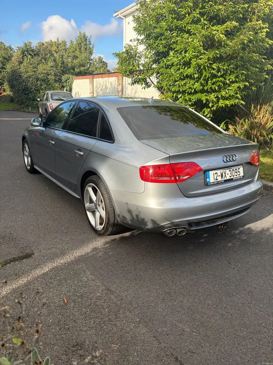 Audi A4 Auto S-Line - Image 5