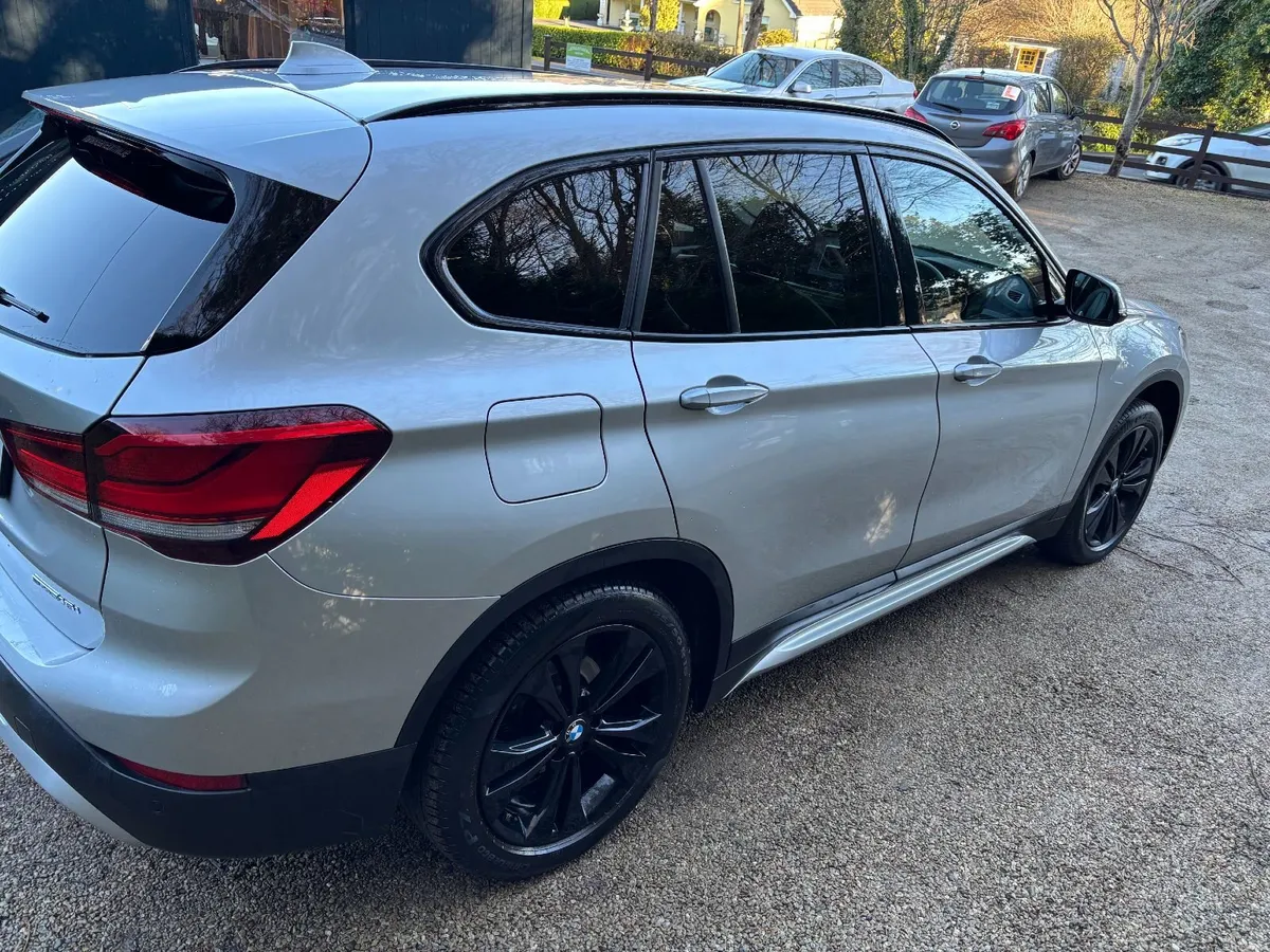 BMW X1 2021 - Image 2