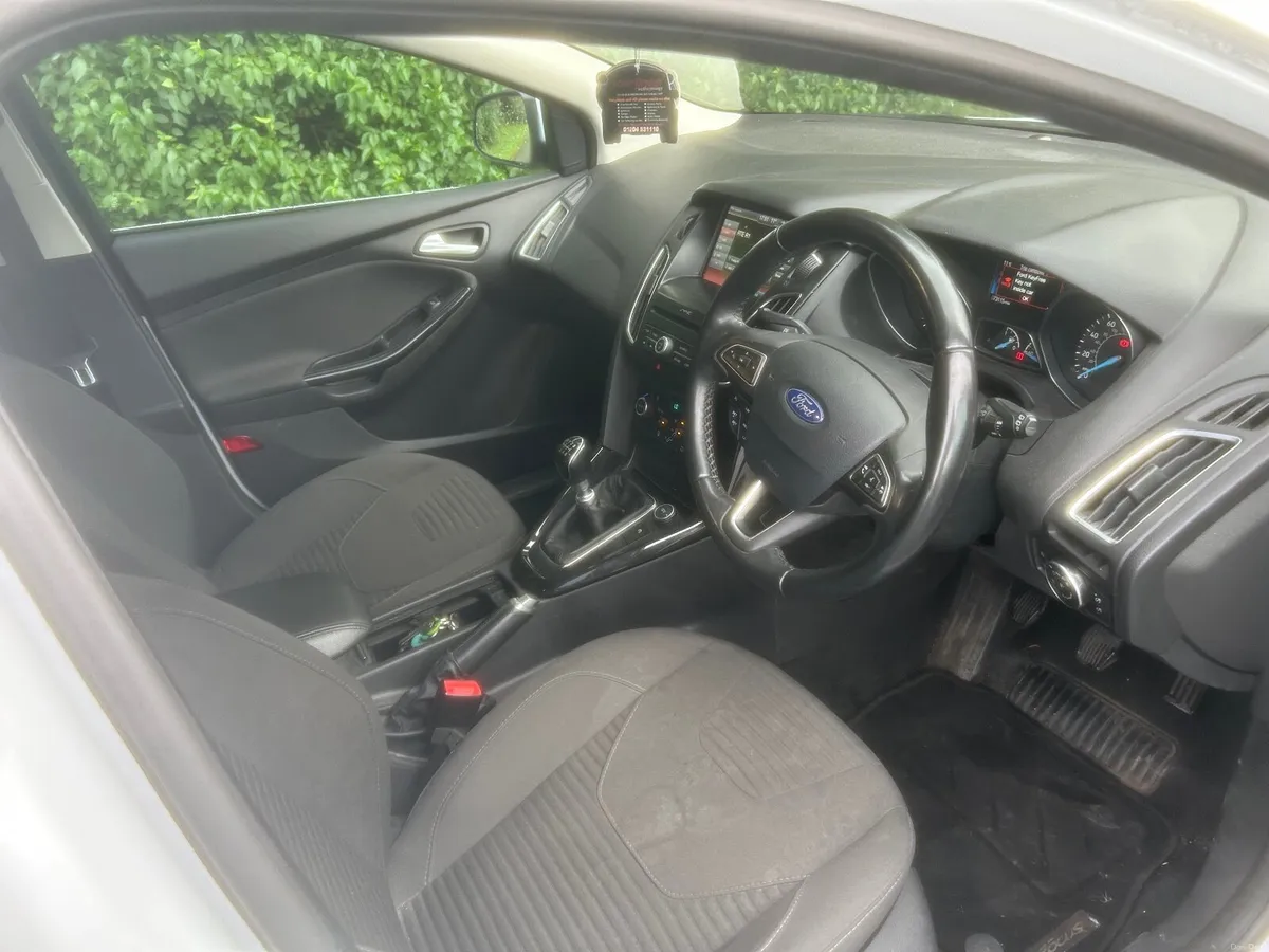 2016 Ford focus 1.5 tdci only 73000 miles titanium - Image 4