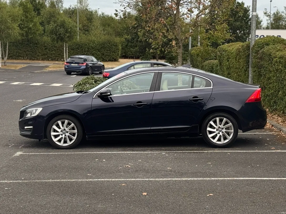 Volvo S60 D2 2017 - Image 5