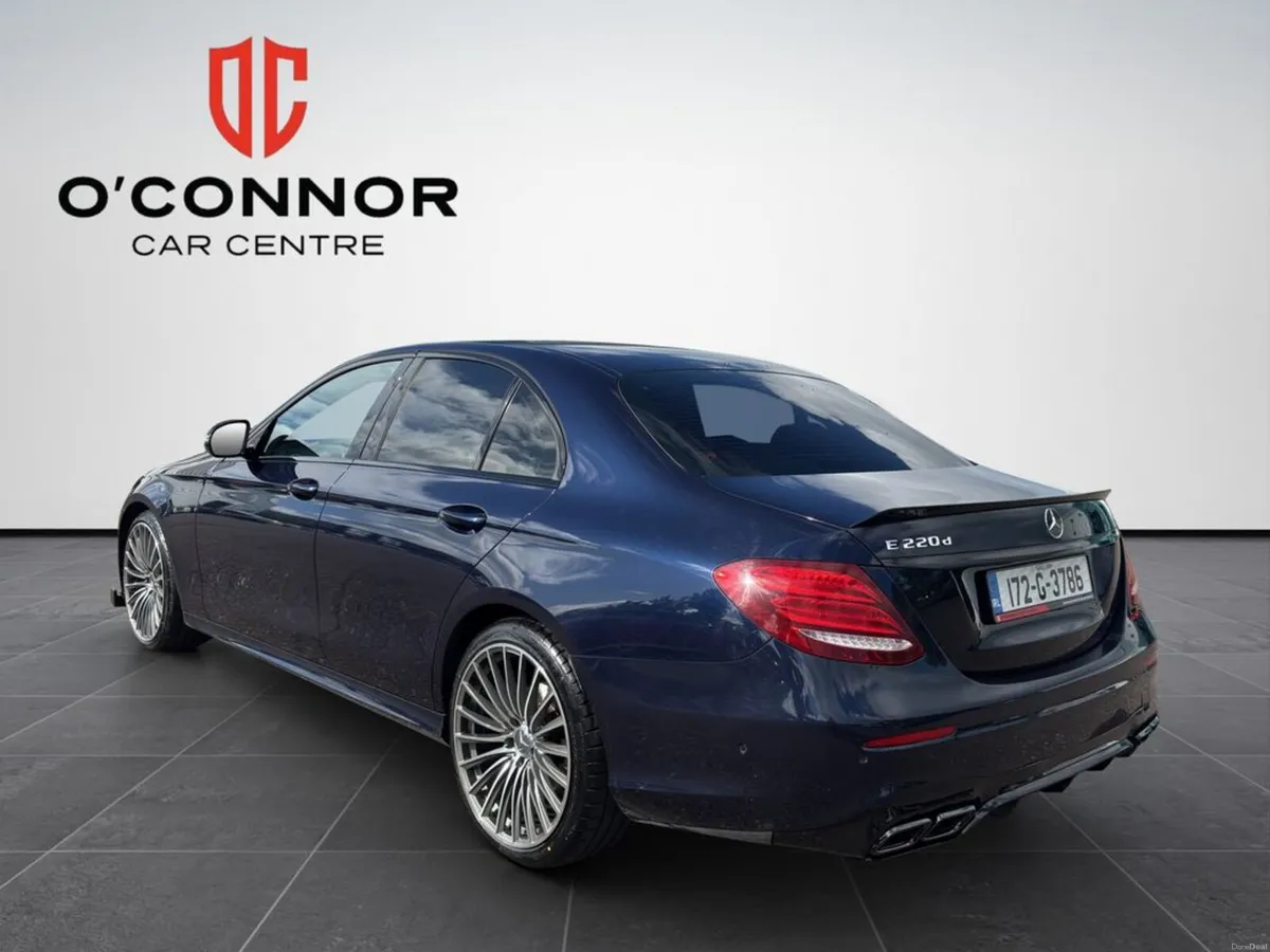 Mercedes-Benz E-Class Business class comfort with - Image 4