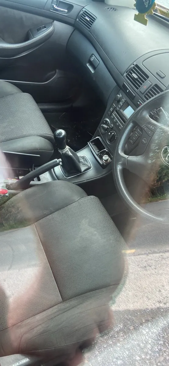 Toyota avensis 2007 1.6 petrol (nct’d) - Image 3