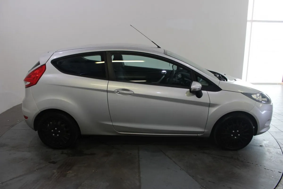 Ford Fiesta 1.25 60 PS - TENDER 39 - Image 2