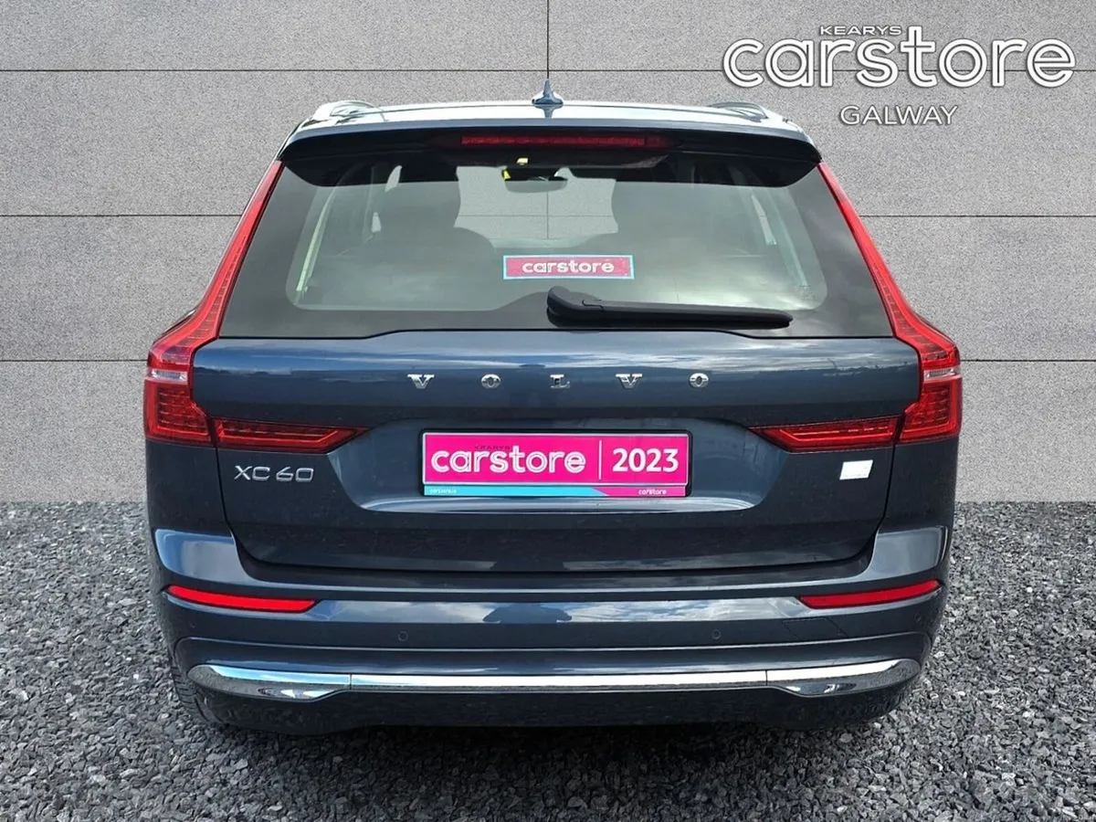 Volvo XC60 Xc60 Core T6 Recharge Awd Auto  Core  R - Image 4
