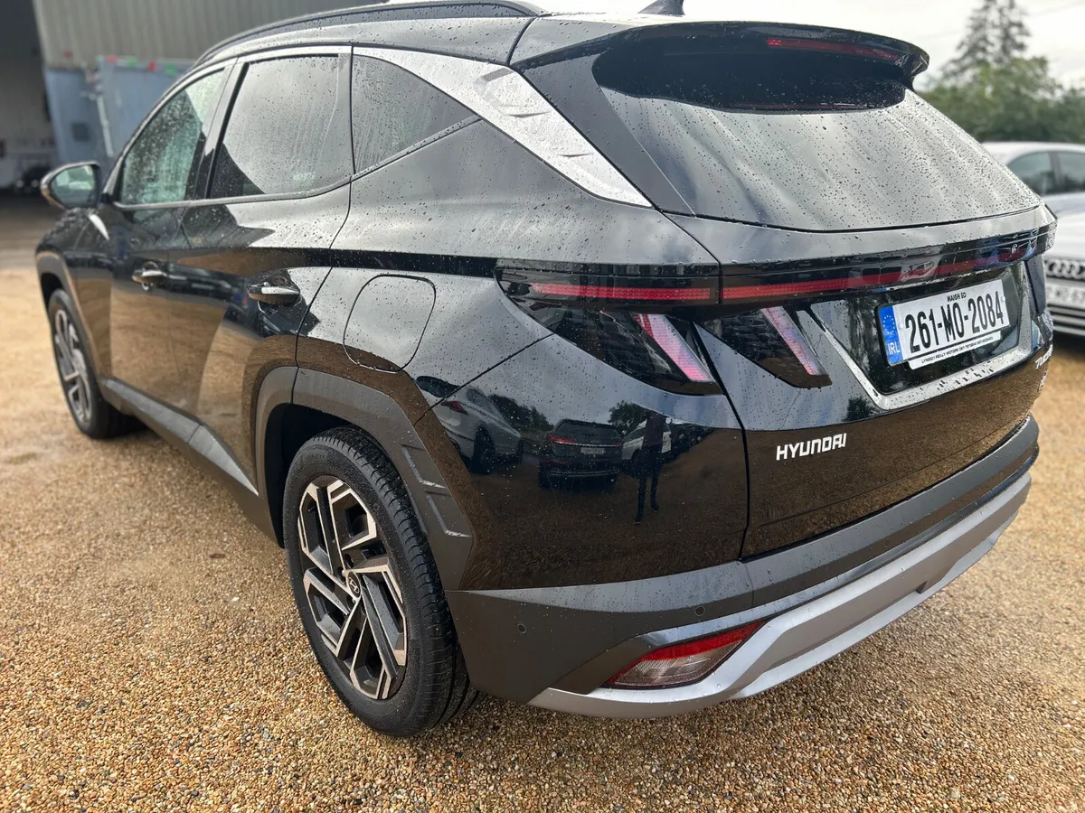 Hyundai Tucson ultimate phev - Image 4