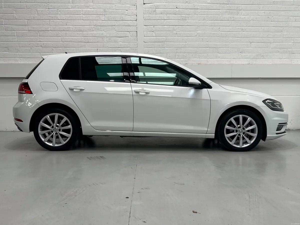 Volkswagen Golf Comfortline 1.2TSI 110bhp DSG - Image 5