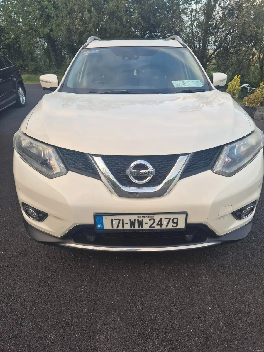 Nissan X-Trail 2017 Automatic - Image 1