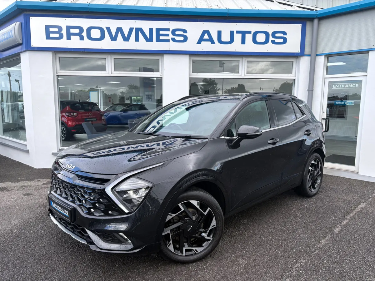 2024 Kia Sportage 4X4 GT-Line Plug in Hybrid - Image 3