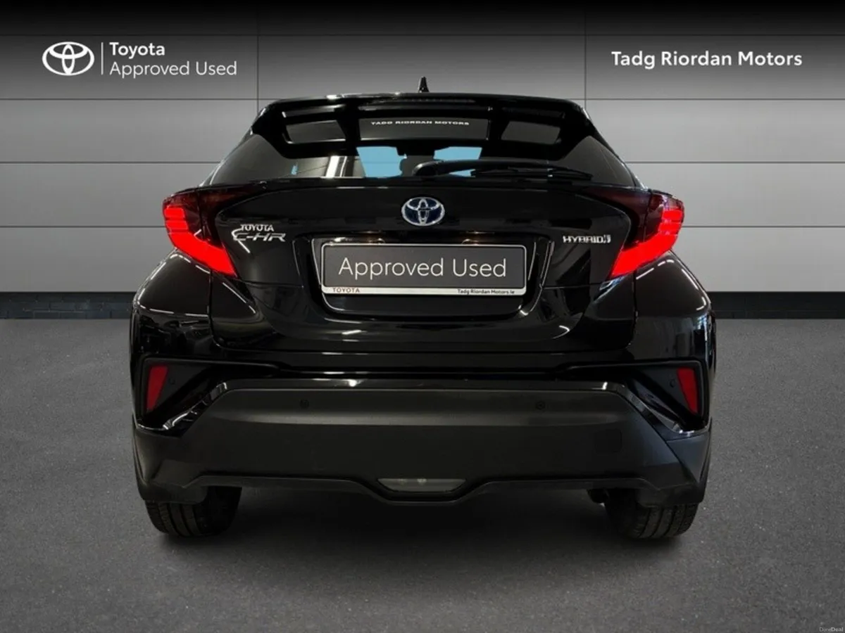 Toyota C-HR 1.8 HYBRID SOL - Image 4