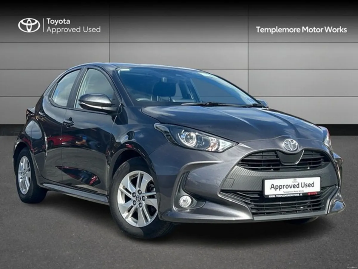 Toyota Yaris YARIS 1.5 LUNA - Image 1
