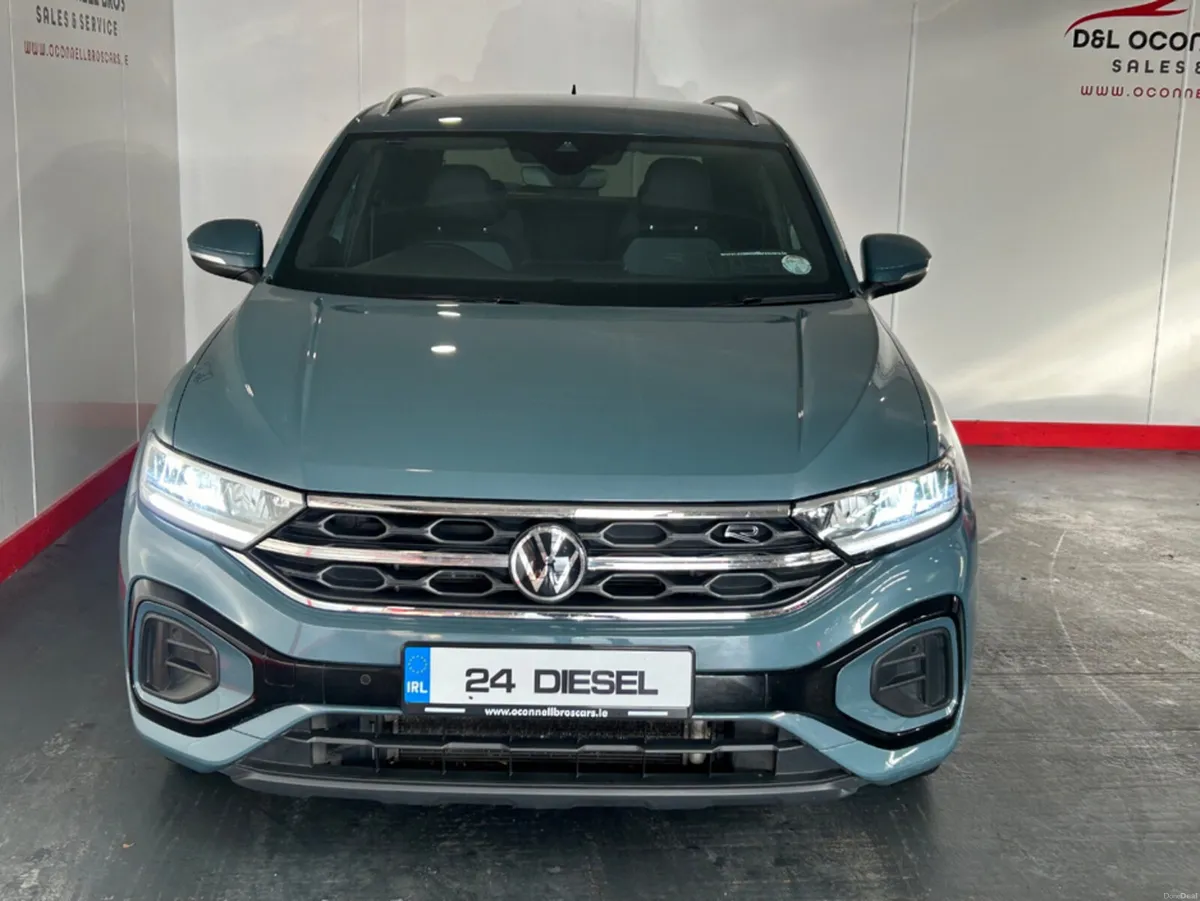 Volkswagen T-Roc R-LINE 2.0 TDI MANUAL 6SPEED FWD - Image 6