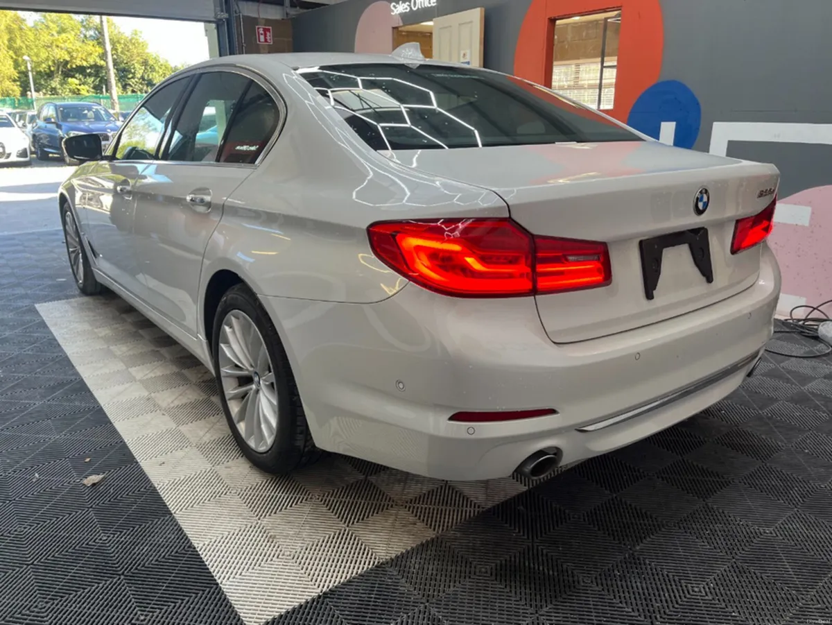BMW 5-Series 2017 BMW 5 4d 523D AUTOMATIC 2.0/ CRU - Image 5