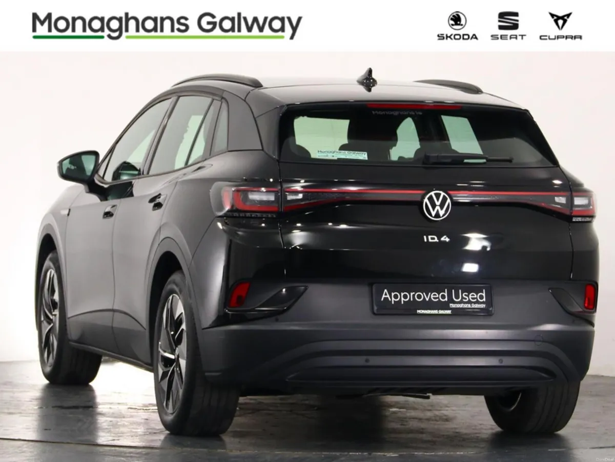 Volkswagen ID.4 LIFE 52KWH AUTO - Image 4