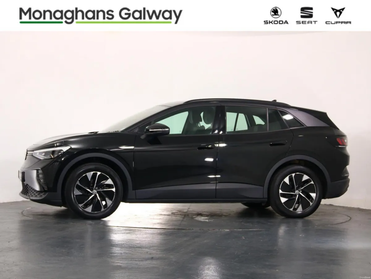 Volkswagen ID.4 LIFE 52KWH AUTO - Image 6
