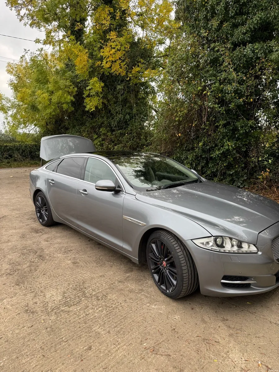 Jaguar xjL - Image 3