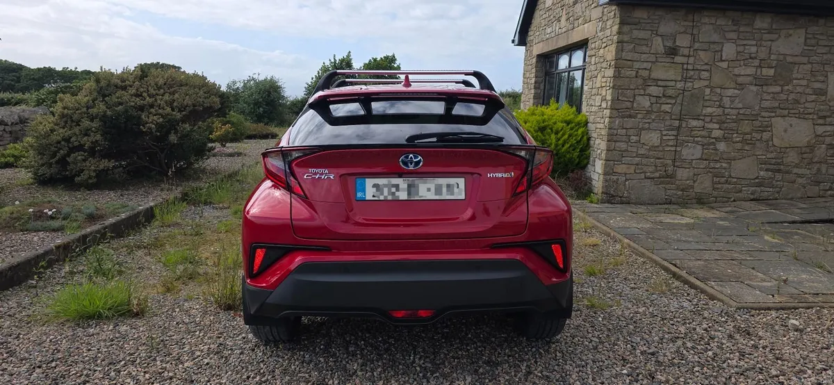 Toyota C-HR 2020 - Image 2