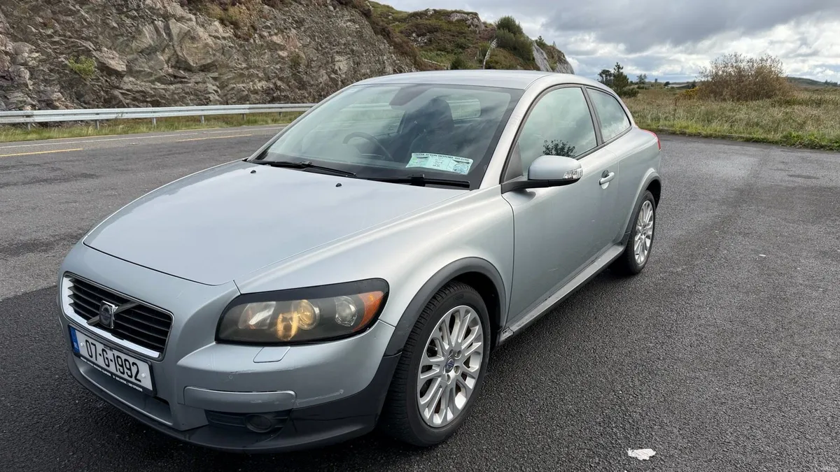Volvo C30 - Image 2