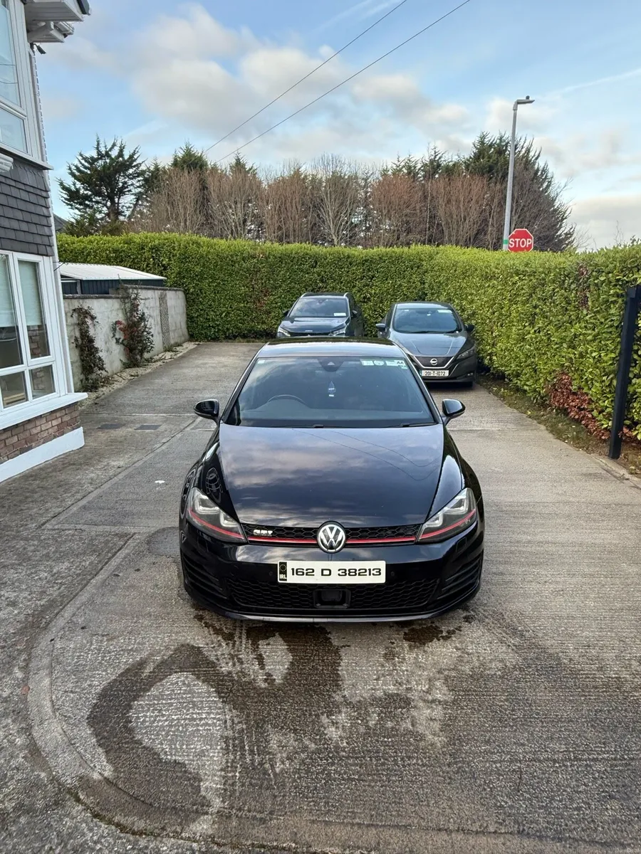 Volkswagen Golf GTI 2.0L Performance Pack 2016 - Image 6