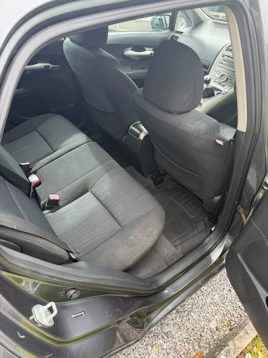 Toyota Auris - Image 6