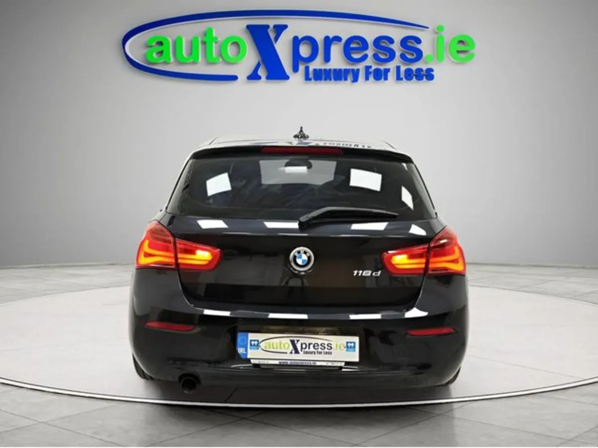 BMW 1-Series 118D SPORT Automatic, Reversing camer - Image 6