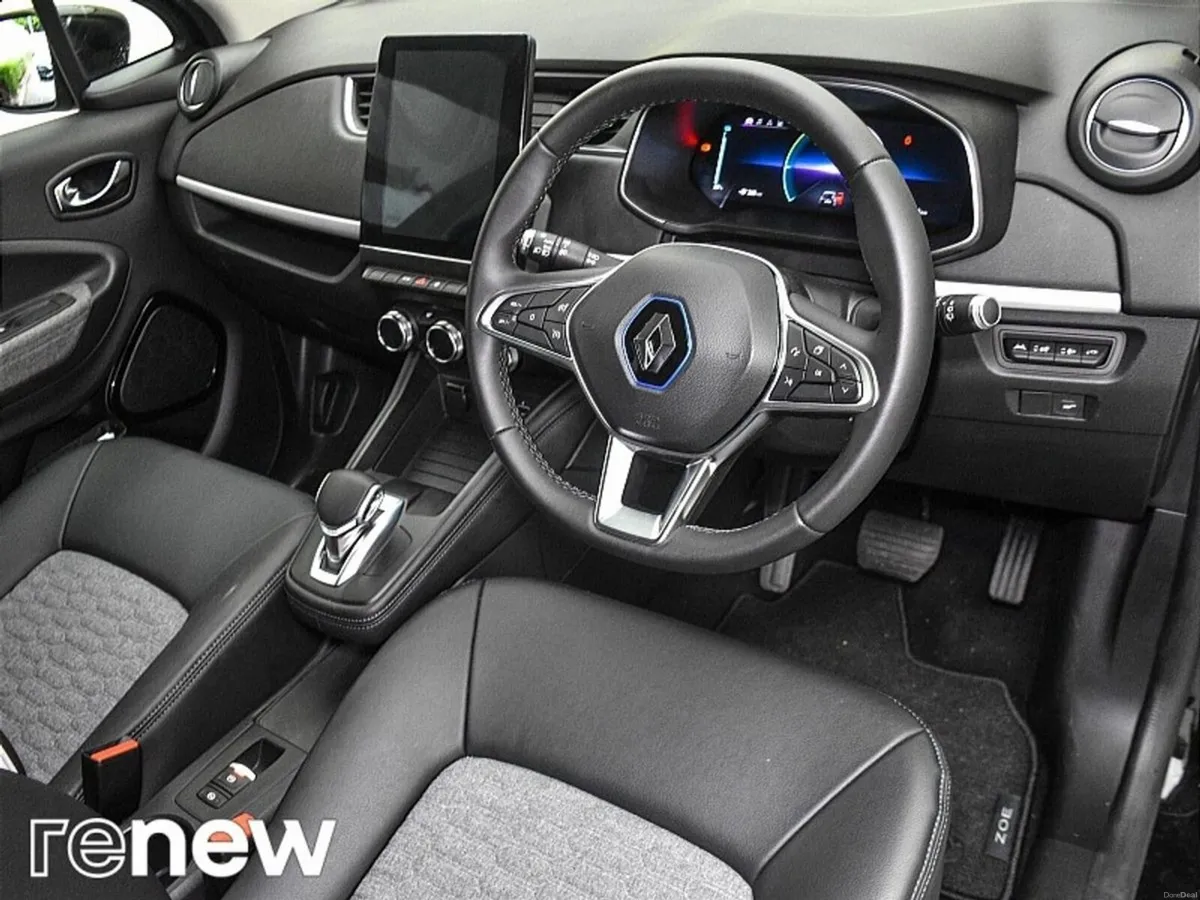 Renault Zoe i-GT Line+ Rapid Charge  ZE 50kWh R135 - Image 6