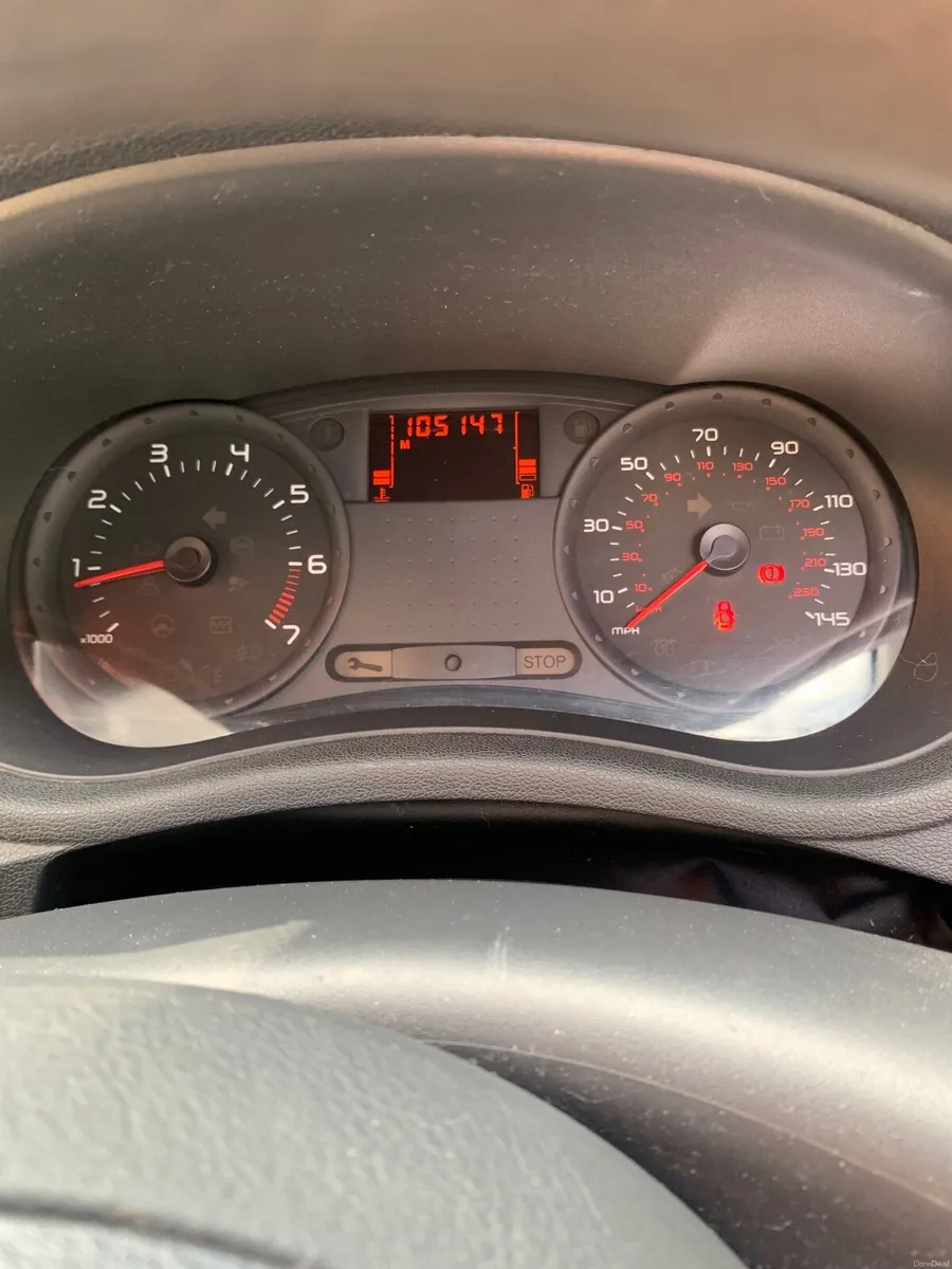Renault Clio 2006 - Image 2