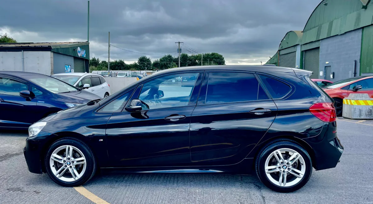 2017 BMW 2-SERIES 218 M-SPORT /2.0,  DIESEL/ - Image 5