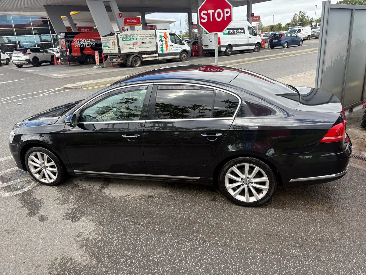 VW Passat Highline - Image 2
