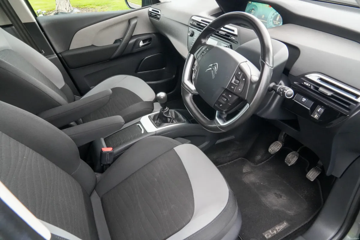 2016 Citroen C4 Grand Picasso 1.6 Diesel Manual - Image 2